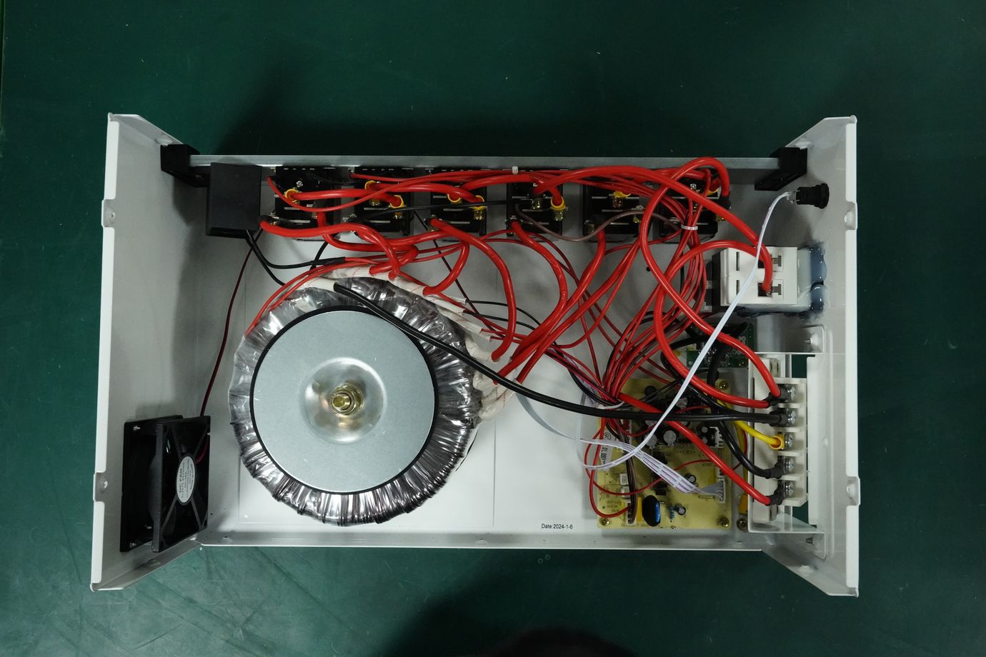 SMARTWATT AVR SLIM 8000RW – 11